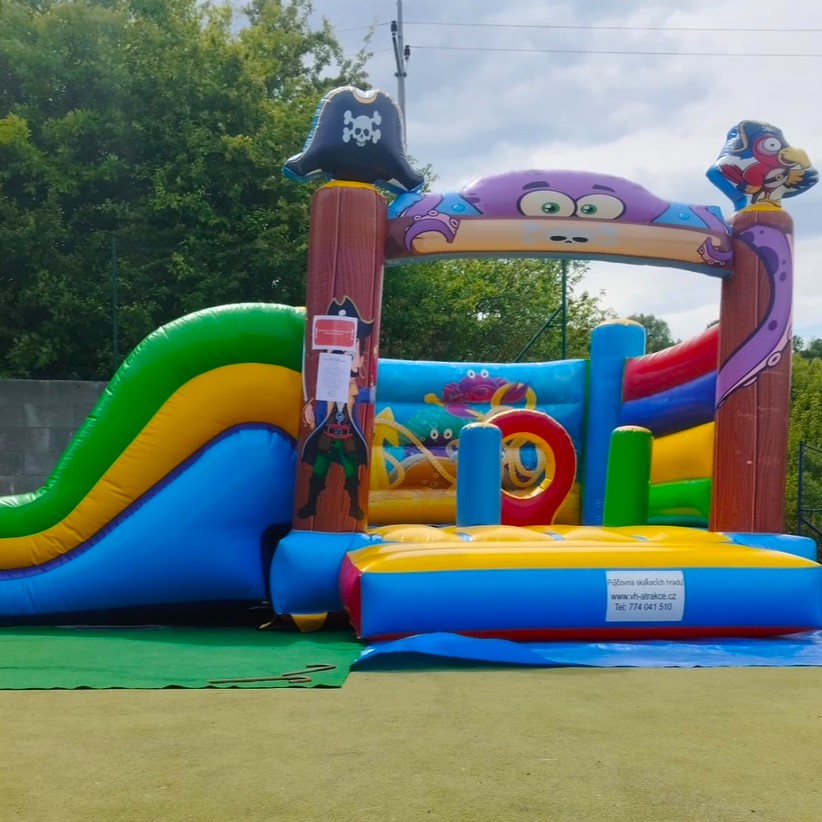 novinka - skákací hrad